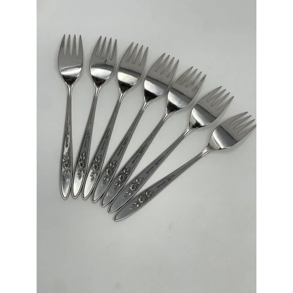 Vintage Oneida Community ROSE SHADOW Stainless Salad Forks 6.75